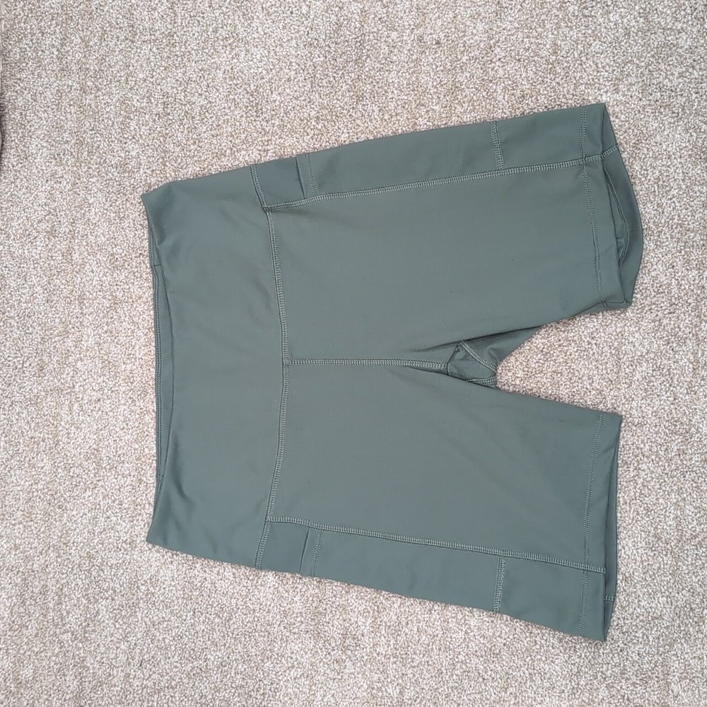 Danskin athletic shorts